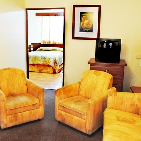 Hotel Marcella Clase Ejecutiva Морелия Экстерьер фото